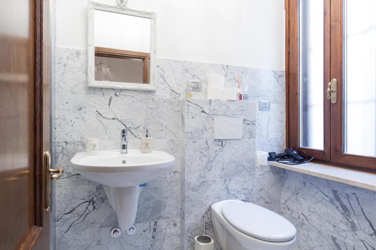 Residenza Principe Amedeo City Center Free Parking Vérone Extérieur photo